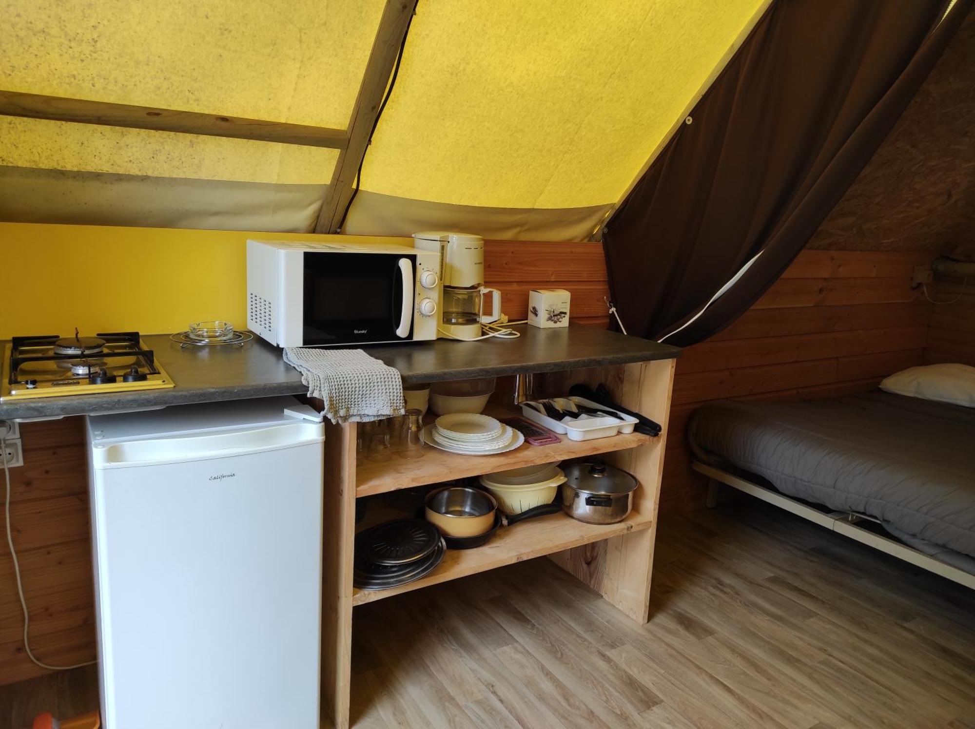 Camping Le Rouge Gorge **** 10' Puy Du Fou Saint-Laurent-sur-Sèvre Eksteriør billede