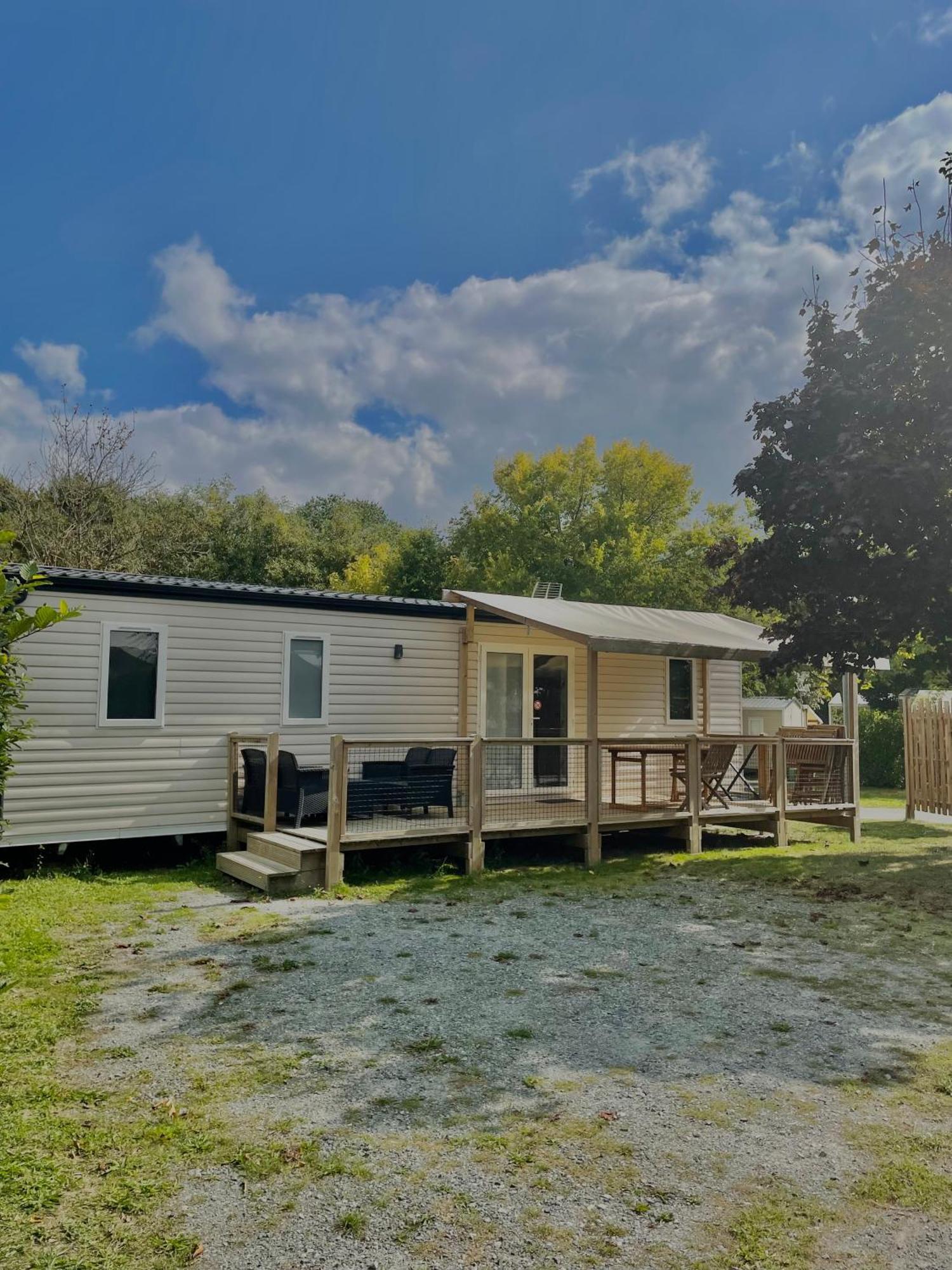 Camping Le Rouge Gorge **** 10' Puy Du Fou Saint-Laurent-sur-Sèvre Eksteriør billede