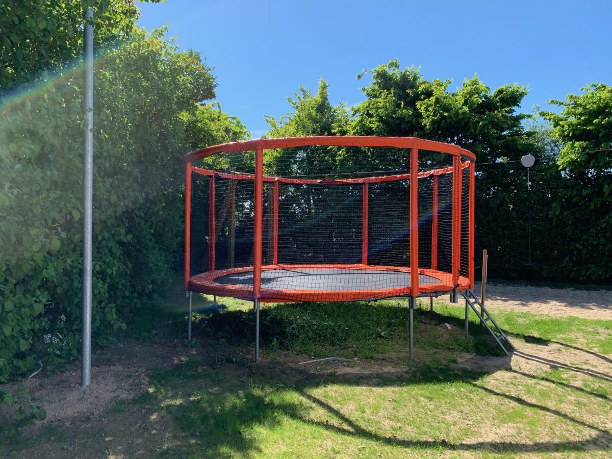 Camping Le Rouge Gorge **** 10' Puy Du Fou Saint-Laurent-sur-Sèvre Eksteriør billede